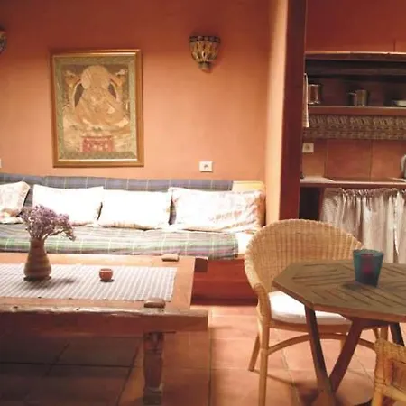 Sleeps 6 Pool Wifi 公寓 *